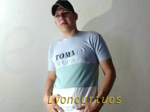 Lyoncuriuos